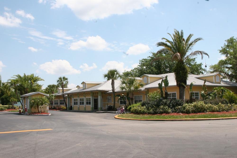 Tropical Palms Resort Celebration Extérieur photo